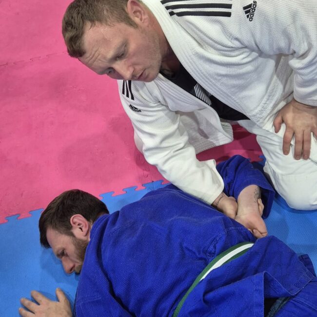 SELF DEFENCE, ARREST AND RESTRAINT TECHNIQUES AT UNIVERSAL JUDO ACADEMIES, WALLASEY, WIRRAL.