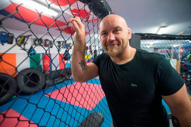 DAVE FAULKNER - MULTIPLE TIME WORLD SUBMISSION WRESTLING AND MMA CHAMPION IS A GUEST INSTRUCTOR AT UNIVERSAL JUDO ACADEMIES